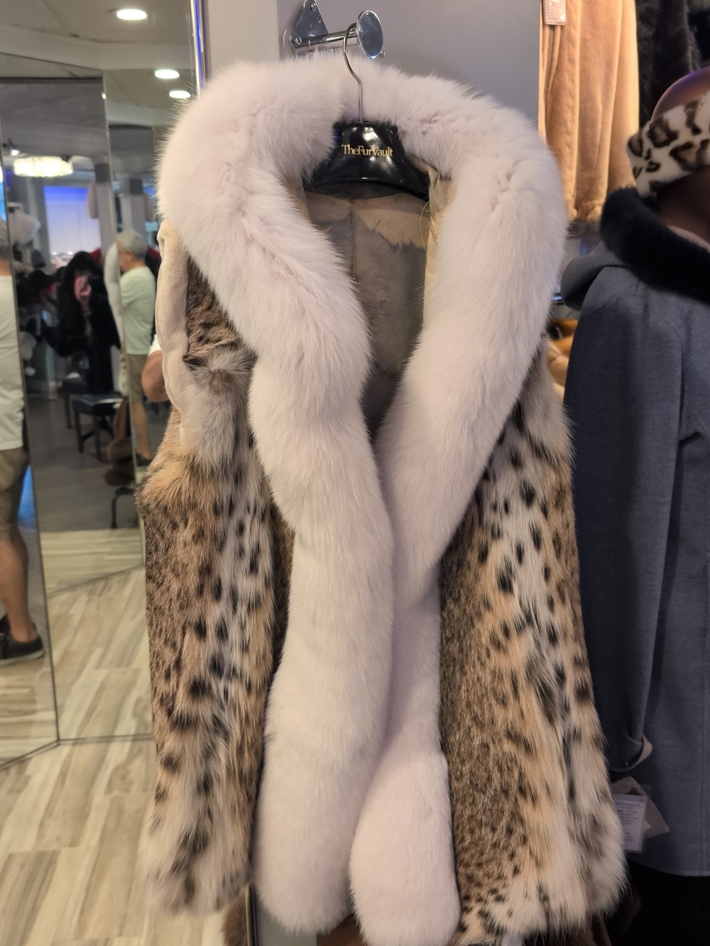 Luxurious White and Natural Spotted Fur Coat Vest